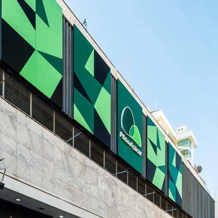 Fachada de supermercado na região de Icaraí